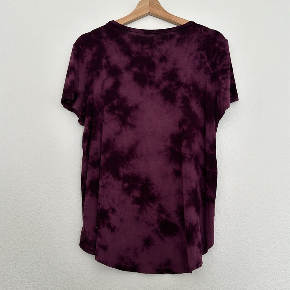 American Eagle Outfitters Maroon Tie-Dye Tee - Picture 3 of 3